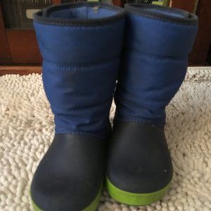 Crocs LodgePoint Snowboot size 11 LIttle kid